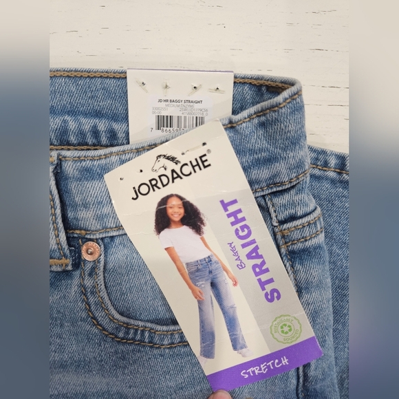 Jordache Medium Blue Baggy Straight Leg Jeans, Adjustable Waist. Size 10. New - Picture 4 of 4